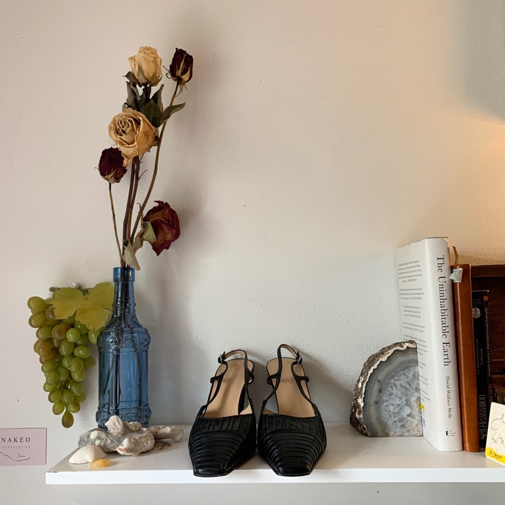 BALLY black kitten heels